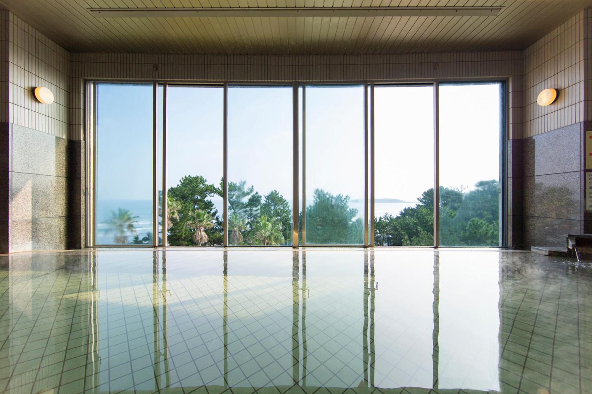 Ana Holiday Inn Resort Miyazaki By Ihg Eksteriør bilde